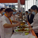 湘菜大师牵手企业 为湘菜行业发展助力