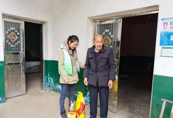长沙望城区白箬铺镇帮扶、慰问困境家庭