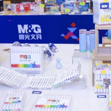 探索和创新美育教育 “2021中国美术行业峰会·长沙”落幕