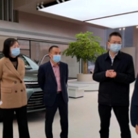 长沙市领导一行调研消费市场 加快推进国际消费中心城市建设