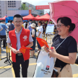 【护航高考】长沙联通为高考学子开展暖心服务志愿者活动