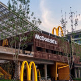 麦当劳中国近5000家餐厅“绿起来” 倡导“双碳”目标引领下的绿色消费
