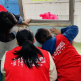 雷锋精神暖心至 长沙联通送福利到长沙市第一社会福利院