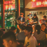 Live现场、沉浸体验、网红打卡 这届年轻人爱上Livehouse