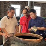 央视《中国品牌故事》聚焦倒缸酒 非遗佳酿向全国讲述湖南匠心