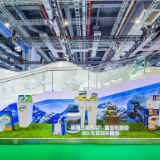 “全勤生”伊利八赴进博之约 谱写从追赶到超越的共赢篇章