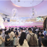  万张门票致敬“白衣天使” 盘小宝公益在行动