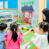 阳光新能源“追光者节·科技追光之旅”点亮星城长沙，暑期科普盛宴火热开启
