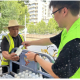 “炎炎夏日送清凉，点滴关怀沁人心” 武汉市汉中街道开展夏日送清凉活动