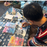 从孩童玩具到解压手工，长沙年轻人迷上“像素风”拼豆