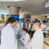 热血丹心铸医魂 长沙泰和医院组织无偿献血活动