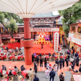 麦当劳中国携手非遗代表性传承人以匠心灯火“祝你今年金拱门”