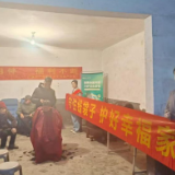 义剪暖邻里 消保护万家——广发银行衡阳分行华新支行开展便民公益活动