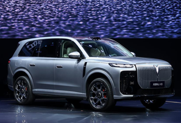 30.29万起 岚图旗舰大五座SUV泰山X8开启预售