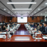 从摇篮到传承：一份覆盖全生命周期的三秦保险答卷