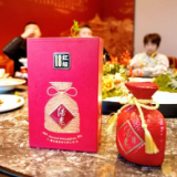 一菜一酒，烟火里品读潇湘
