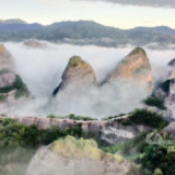 走进桂林丹霞八角寨景区 领略“世界丹霞之魂”奇观