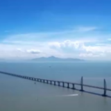 江河奔腾看中国丨珠江口：海豚天堂 活力湾区