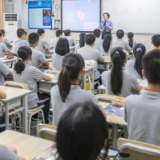 二十大代表风采丨梅玫:用心呵护未成年人健康成长