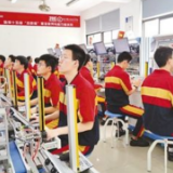 培养技能人才，推动高质量发展