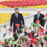 联播+｜推进务实合作 习近平引领中巴关系迈向更高水平