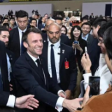 马克龙中英法三语分享访华行程 赞“法中友谊万岁！”
