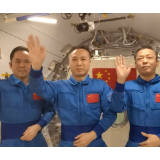 中国星辰｜这是一封中国航天员从“天宫”发来的回信