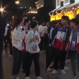 “不只为参赛，更想了解中国文化” 当亚运遇上中秋 共赴中式浪漫→