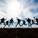 今天,点亮这些老照片,一起致青春!