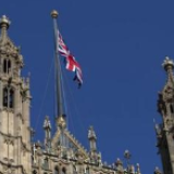 英国新冠肺炎病例突破3000例