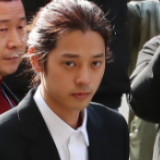 韩媒：歌手郑俊英因性暴力犯罪二审被判5年