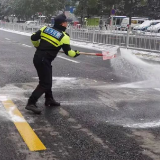 最新！道路结冰、交通管制、景区关闭…今天出行前一定要看