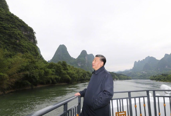 习近平谈漓江流域综合治理：千万不要破坏生态环境