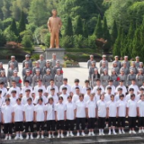 情牵红土地丨唱支山歌给党听：《毛委员和我们在一起》