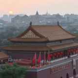 这就是今天早上的天安门广场！