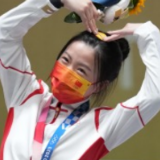 又美又飒！这届中国女运动员实力超能打