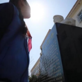 最闪亮的坐标丨以己为舟济苍生