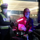 潘加声，你一定要挺住！
