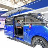 世界智能大会在全球经济下滑担忧中开幕并释放信心