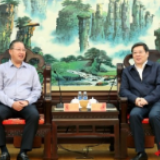 杜家毫与中电彩虹集团董事长司云聪座谈