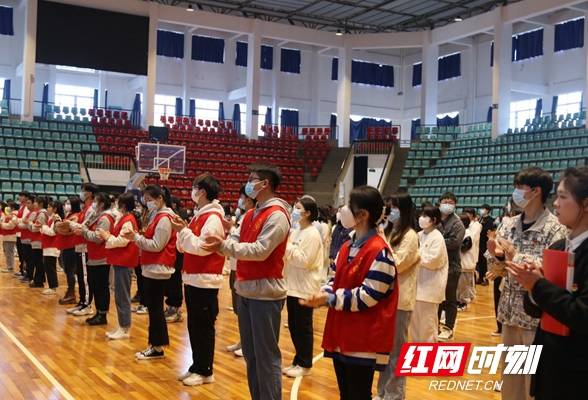 湖南邮电职院启动学雷锋志愿服务行动   打造校企青年志愿服务队