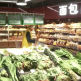 上班时间逛超市 北京朝阳区这群年轻人“不务正业”还被点赞?!