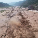 黄河壶口瀑布再现壮美瀑布群景观