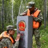 祖国最南最北哨所官兵执勤大片