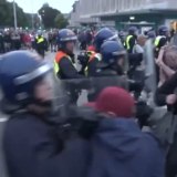 英国首相斯塔默：持续的暴力事件已演变为“暴力骚乱”