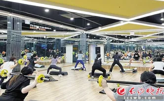 长沙节后“健康经济”全线回暖，健身房爆满，轻食外卖激增