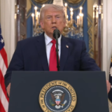 特朗普称接下来几周将对伊朗进行更强火力打击