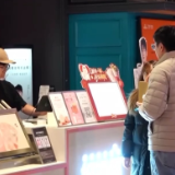 总票房3.05亿元！刷新中国影史清明档场次纪录