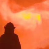 超燃100秒！致敬“火焰蓝”