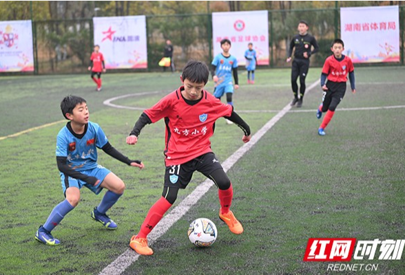 全省16支球队角逐湖南省青少年足球俱乐部联赛